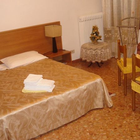 Santa Sofia Hotel Venetië Buitenkant foto